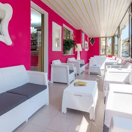 Romantik & Depandance 3* Линьяно-Саббьядоро