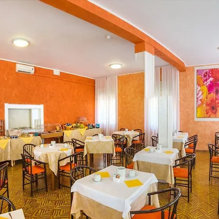 Hotel Romantik & Depandance Lignano Sabbiadoro