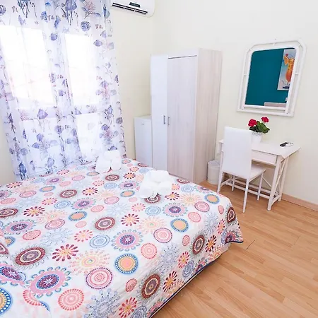 Ξενοδοχείο Romantik & Depandance 3*