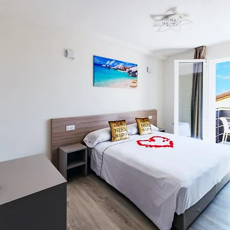 Romantik & Depandance Отель