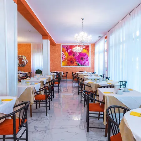 Отель Romantik & Depandance