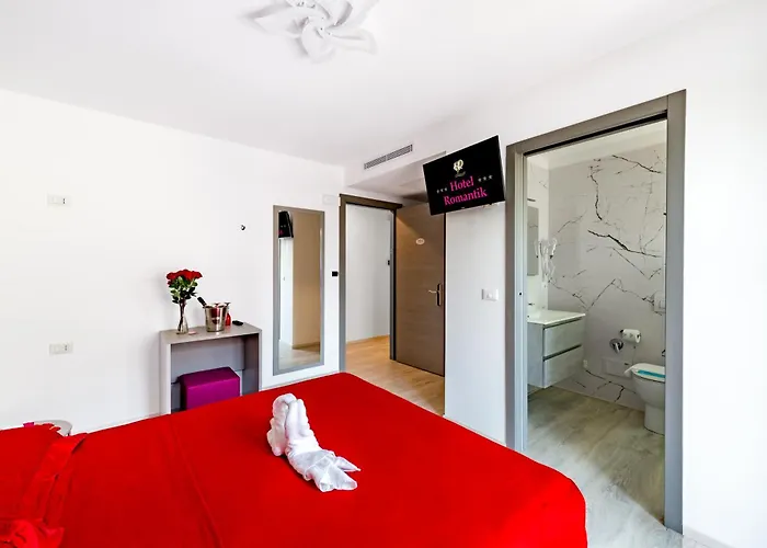 Romantik & Depandance Lignano Sabbiadoro