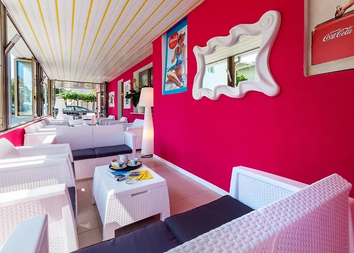 Romantik & Depandance Hotel 3*